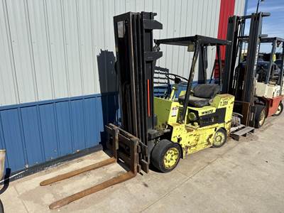 White MA50 Cushion Tire Forklift