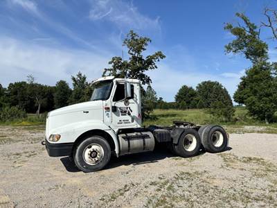 International 9100 Day Cab Truck