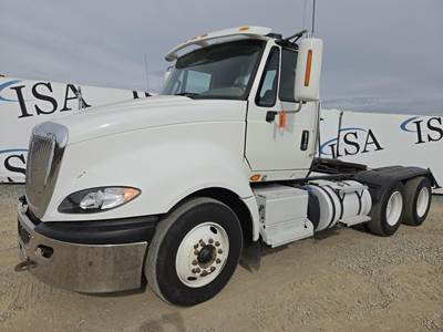 International ProStar Day Cab Truck