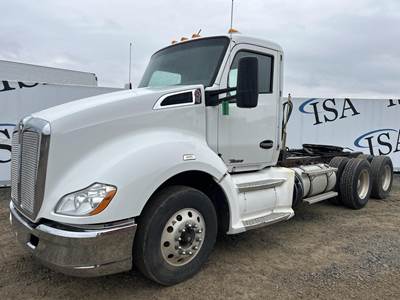 Kenworth T680 Day Cab Truck