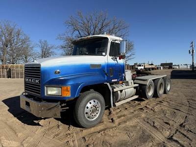 Mack CL713 Day Cab Truck