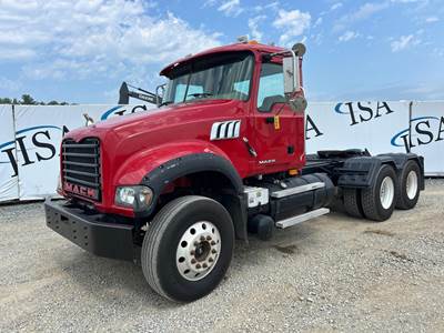 Mack Granite GU713 Day Cab Truck
