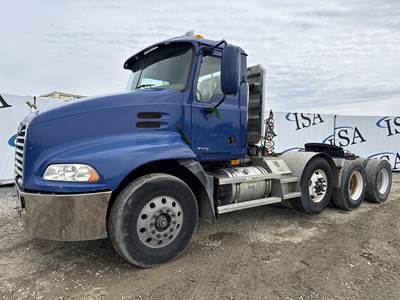Mack Vision CXN613 Day Cab Truck