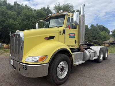 Peterbilt 384 Day Cab Truck