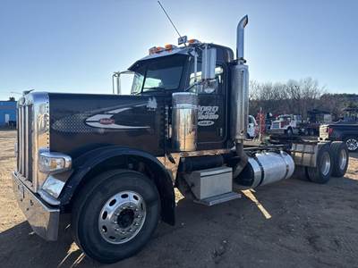 Peterbilt 388 Day Cab Truck