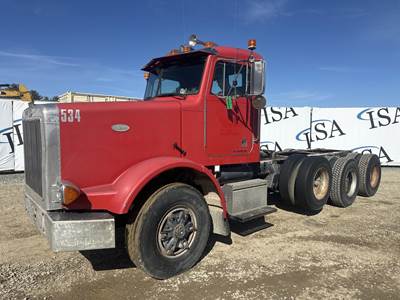 Peterbilt Day Cab Truck