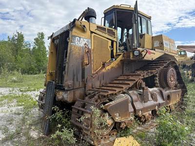 Caterpillar D9R Dozer