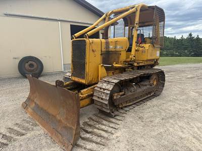 John Deere 450E Dozer