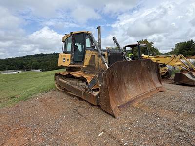 John Deere 850J Dozer