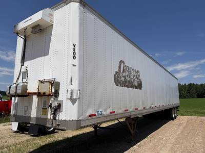 Stoughton AVW-535T-S-C-AR Dry Van Trailer