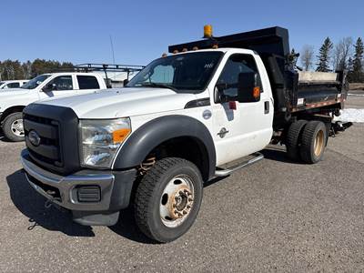 Ford F-550 XL Dump Truck