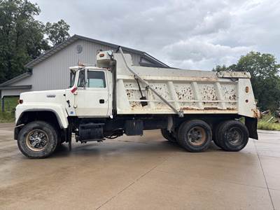 Ford L8000 Dump Truck