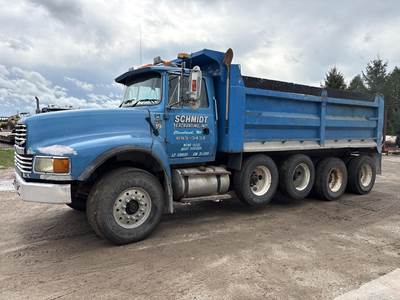 Ford LTL9000 Dump Truck