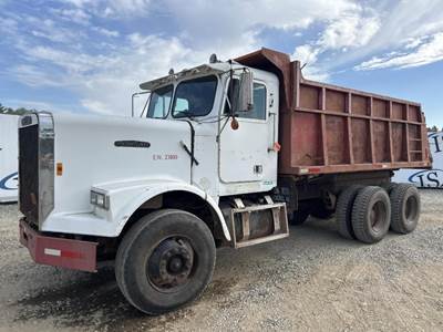 Freightliner MB80 Dump Truck