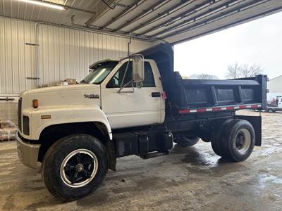 GMC TopKick C7500 Dump Truck