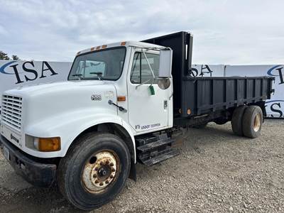 International 4700 Dump Truck