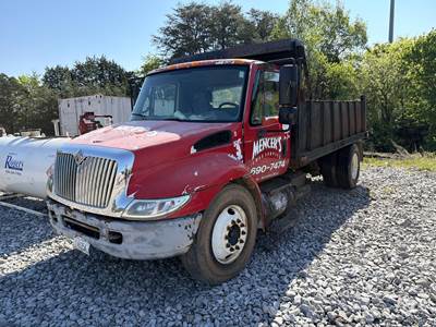 International DuraStar 4300 Dump Truck