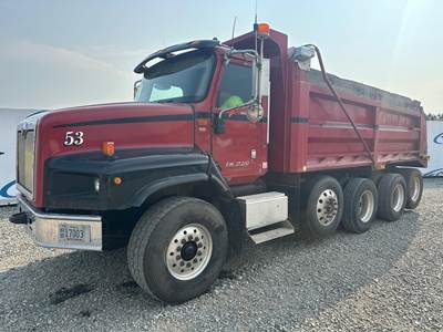 International Paystar 5600 Dump Truck