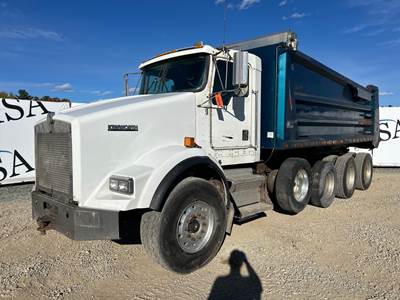 Kenworth T800 Dump Truck