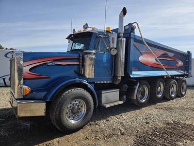 Peterbilt 357 Dump Truck