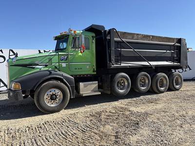 Peterbilt 377 Dump Truck