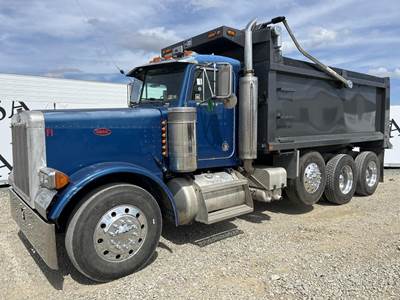 Peterbilt 379 Dump Truck