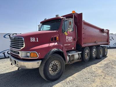 Sterling L9500 Dump Truck