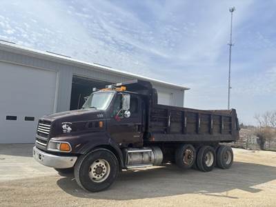 Sterling L9513 Dump Truck