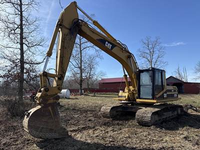 Caterpillar 322BL Excavator