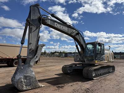 John Deere 210G LC Excavator