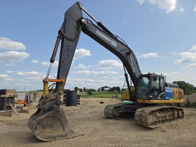 John Deere 350G LC Excavator