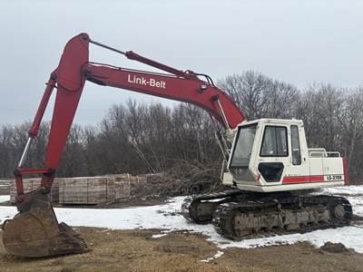 Link-Belt LS-2700 Excavator