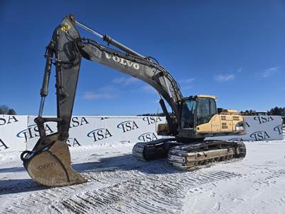 Volvo EC330 Excavator