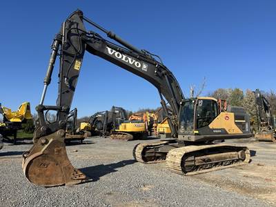 Volvo EC350EL Excavator