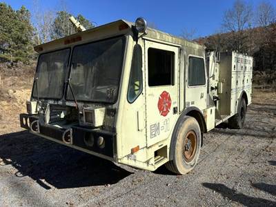 Amertek 2500L Fire Truck