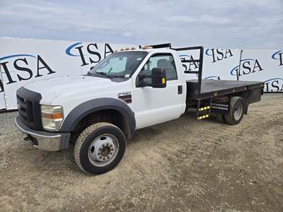 Ford F-550 Flatbed Truck