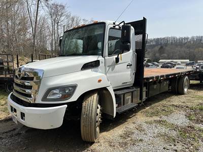 Hino 268 Flatbed Truck