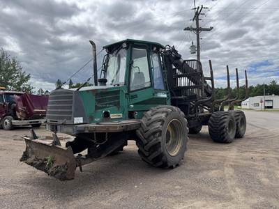 John Deere 1110D Forwarder