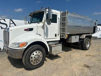 Peterbilt 335 Fuel & Lube Truck
