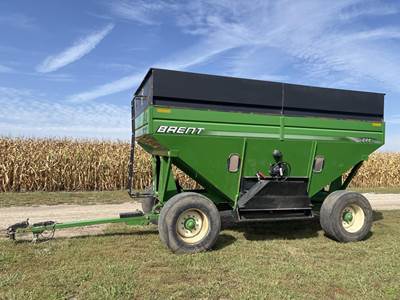 Brent 644 Gravity Wagon