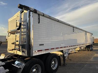 WILSON DWH-650 Hopper / Grain Trailer
