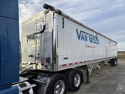 WILSON DWH-750 Hopper / Grain Trailer