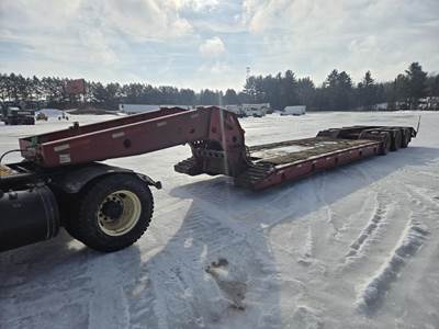 Dynaweld 8 X 40 LOWBOY Lowboy Trailer