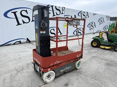 Skyjack SJ12 Man Lift