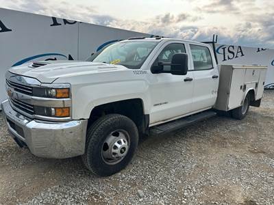 Chevrolet 3500HD Mechanic / Service Truck