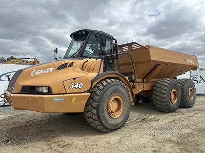 Case 340 Off-Highway Truck