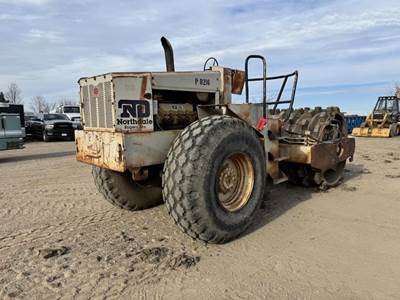Ingersoll-Rand SPF56 Padfoot Roller Compactor
