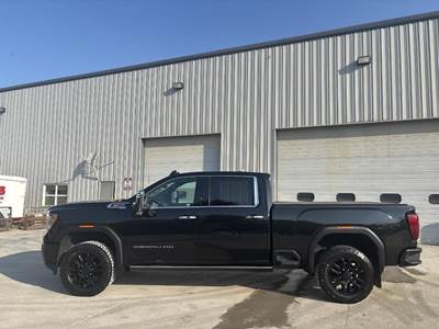 GMC Sierra 3500HD Denali