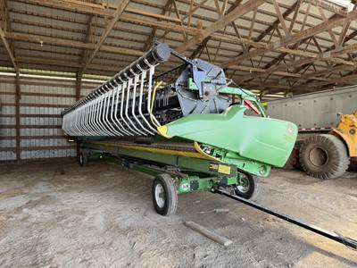 John Deere 735FD Platform