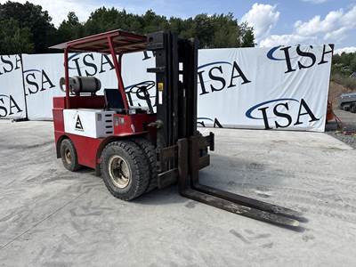 Allis-Chalmers ACP60BPS Pneumatic Tire Forklift